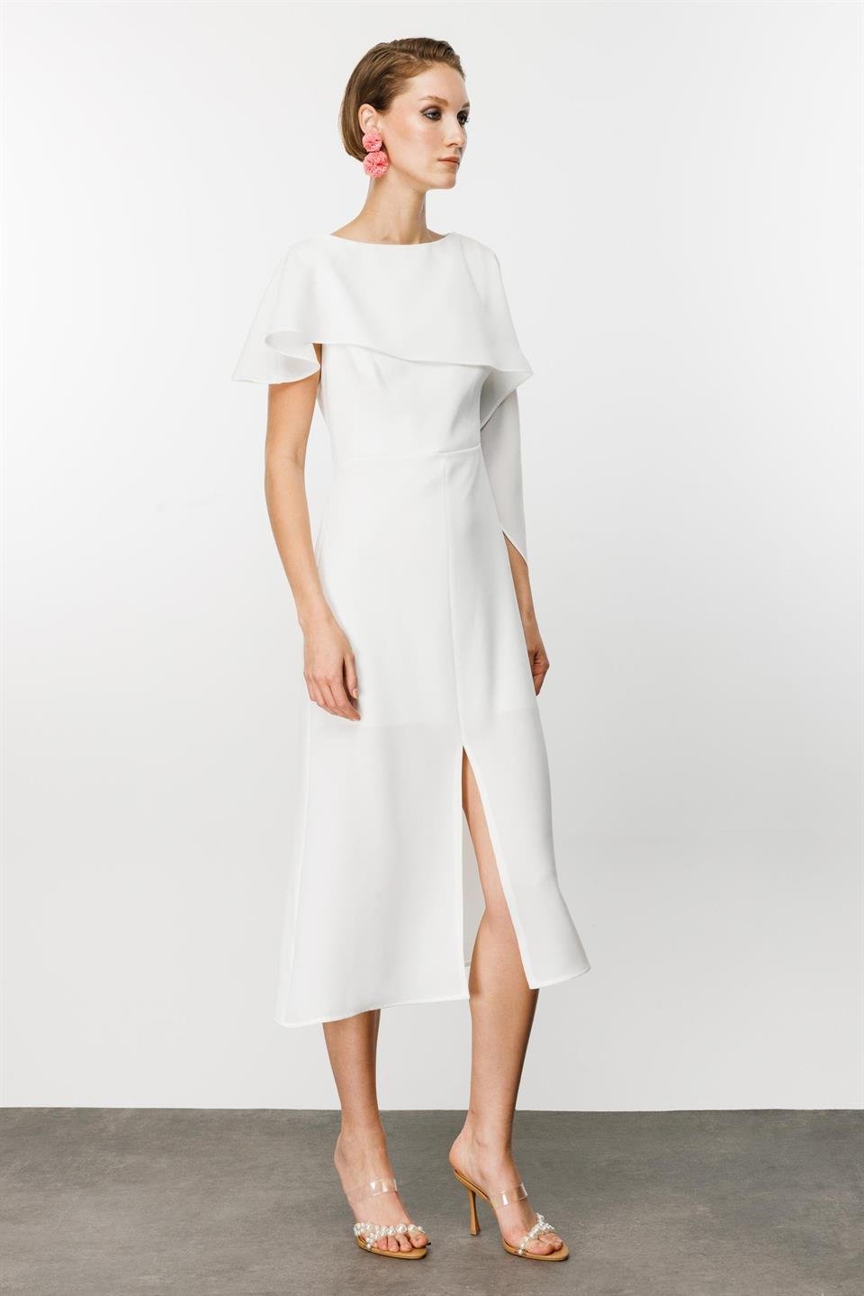 Nefeli Cape Collar Slit White Dress