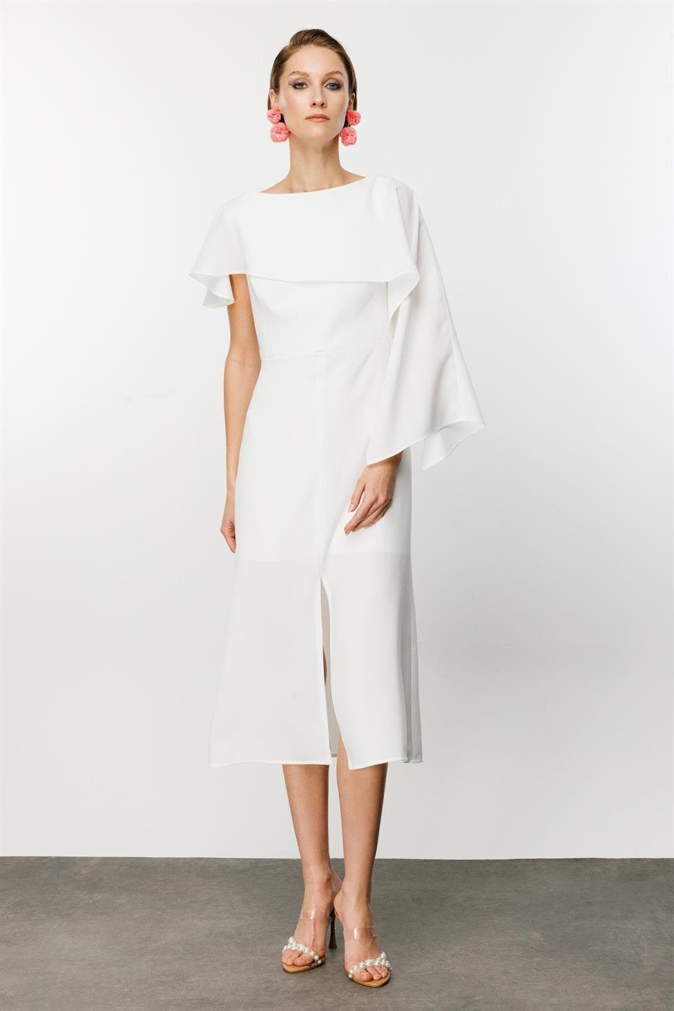 Nefeli Cape Collar Slit White Dress