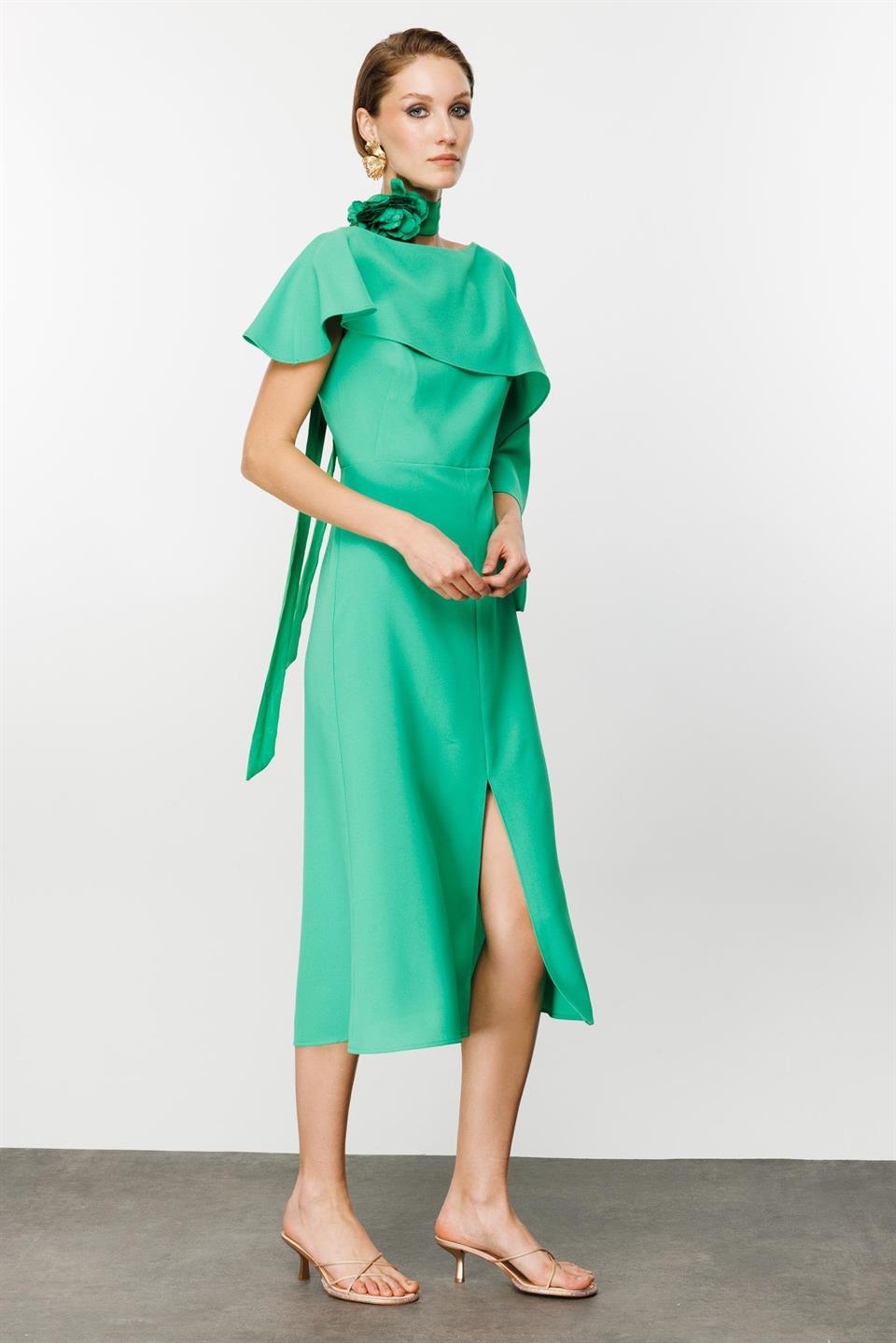 Nefeli Cape Collar Slit Green Dress