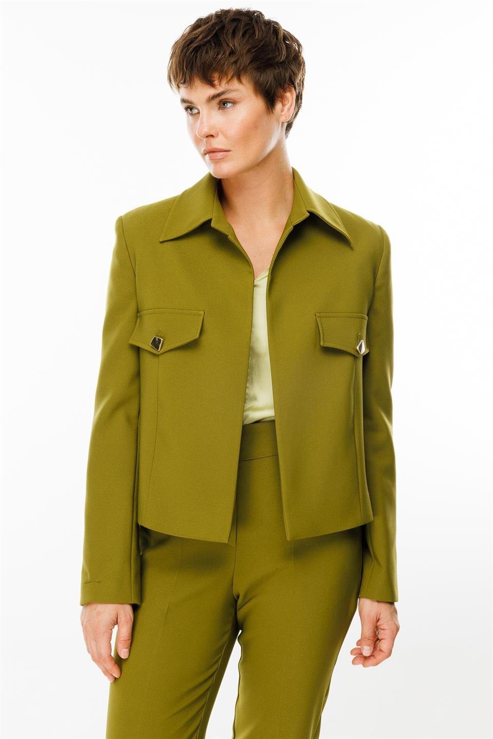 Pens ve Kapak Detaylı Kısa Ceket OLİVE