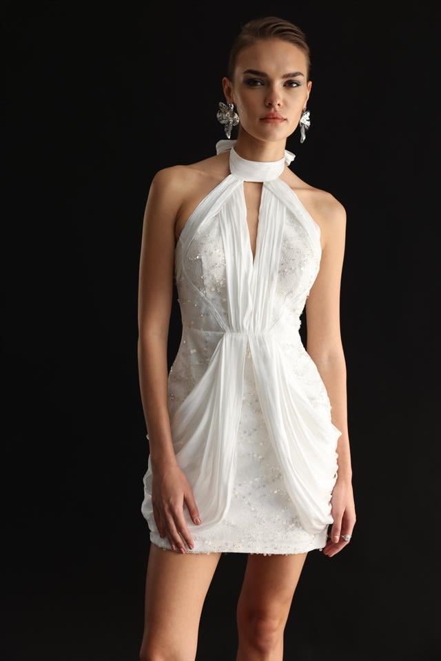 Saten Garnili Payetli Dekolte Detay Elbise EKRU