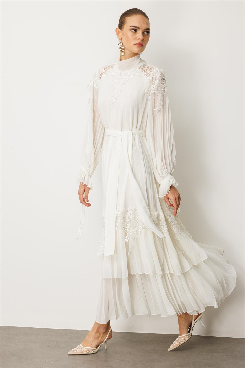 Şerit Dantelli Maxi Boy Soley Elbise EKRU