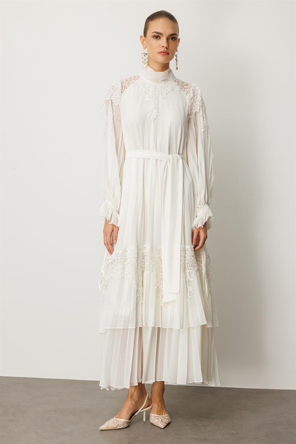 Şerit Dantelli Maxi Boy Soley Elbise EKRU