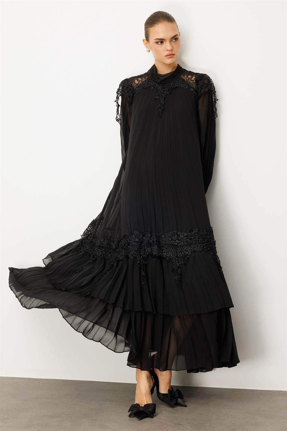 Şerit Dantelli Maxi Boy Soley Elbise SİYAH