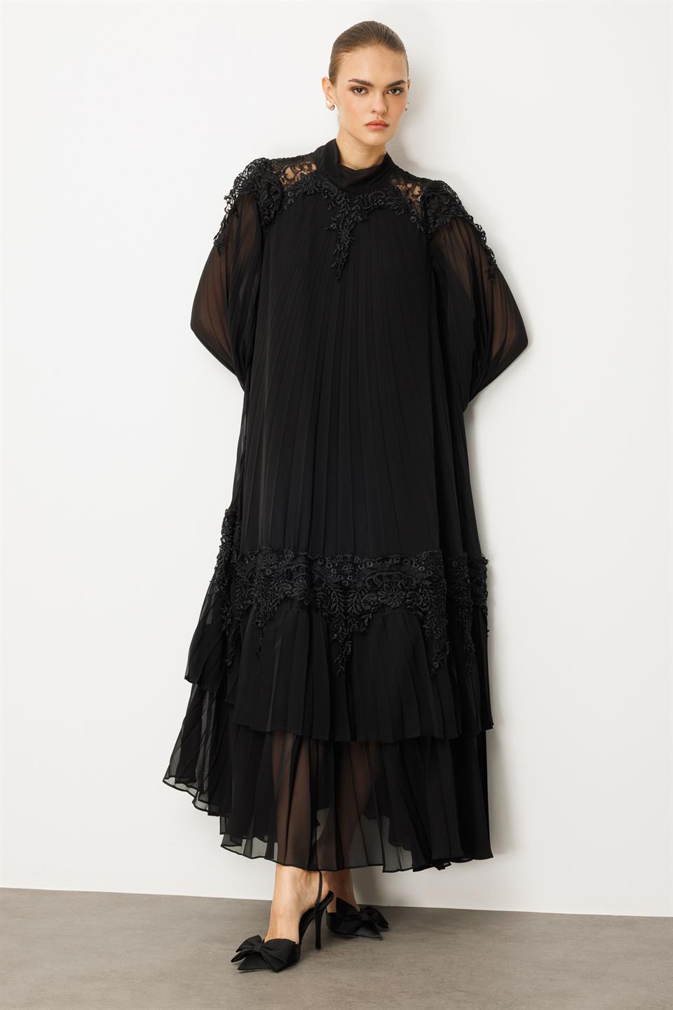 Şerit Dantelli Maxi Boy Soley Elbise SİYAH