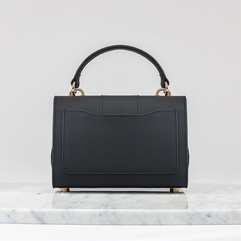 Siyah Hakiki Deri Kadın Çantası