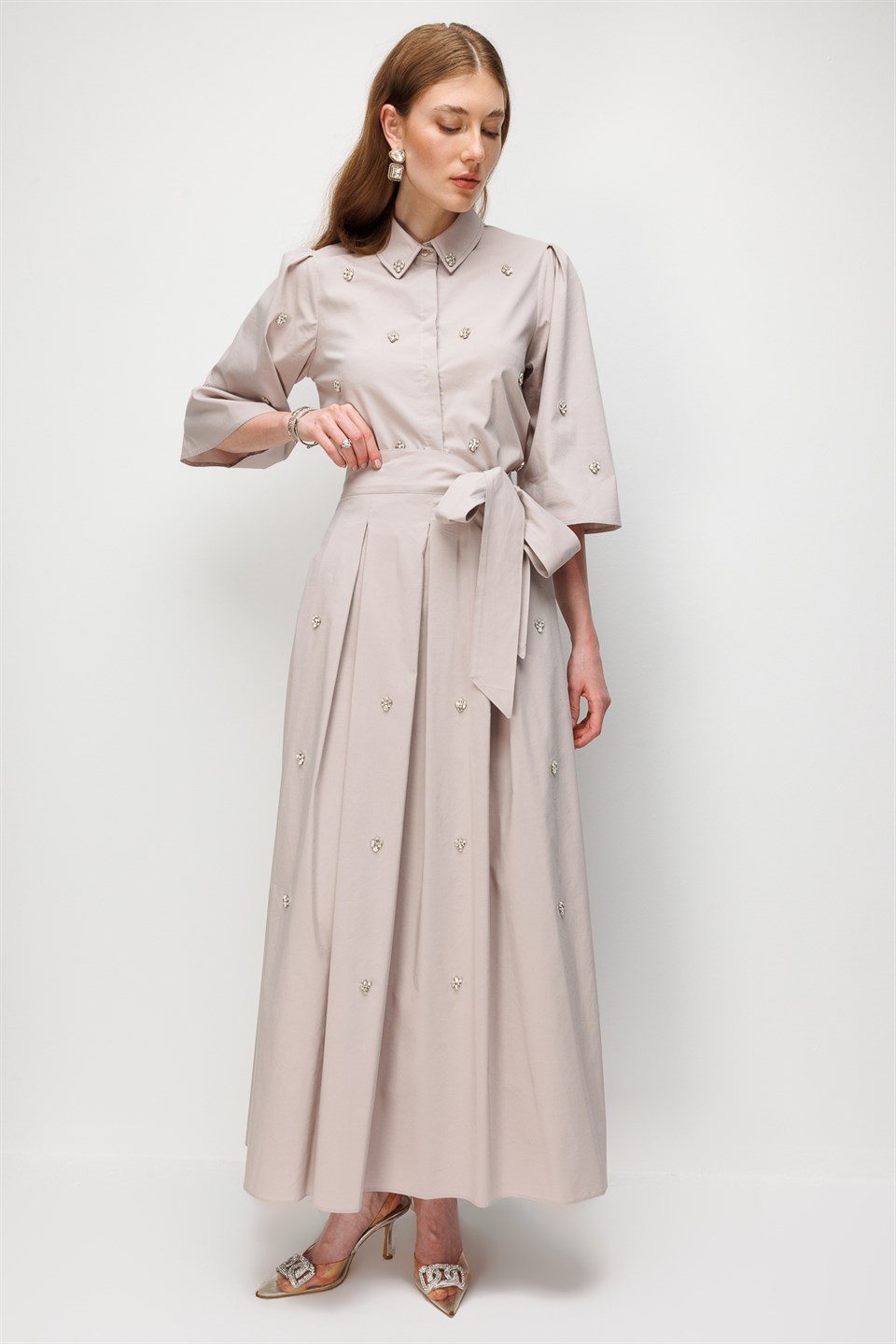Stone Embellished Pleated Skirt Beige