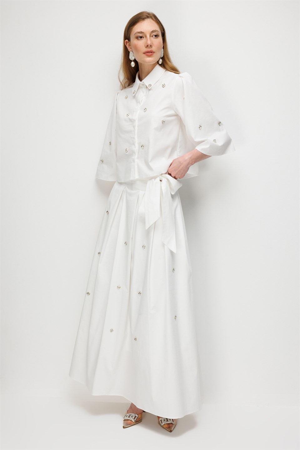 Stone Embellished Pleated Skirt Ecru
