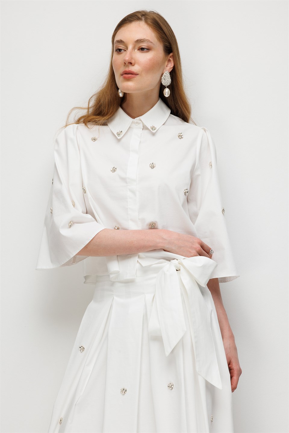 Stone Embellished Pleated Skirt Ecru