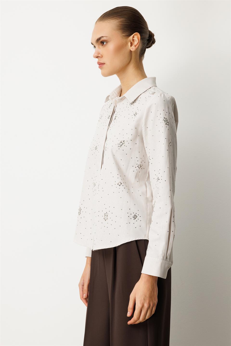 Taş İşlemel Çizgili i Gömlek BEJ