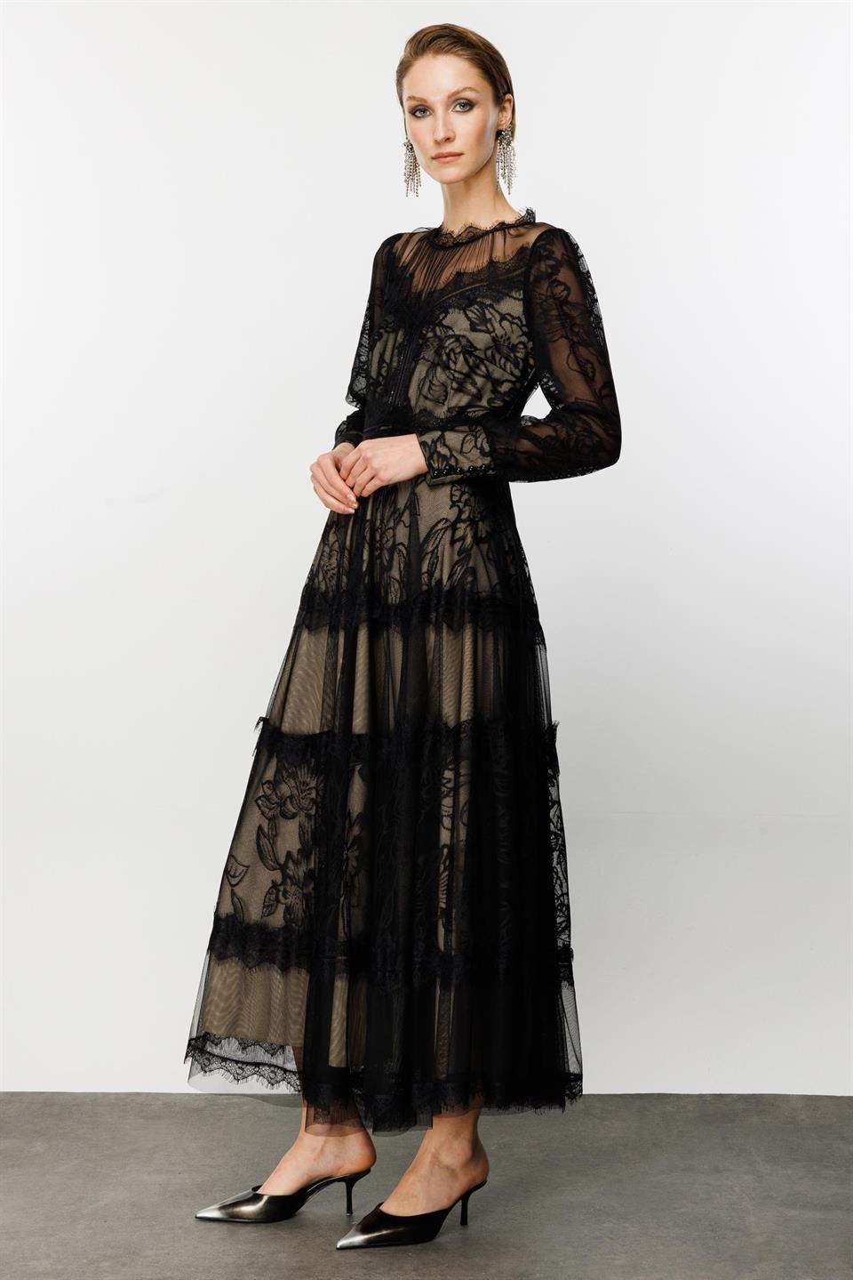 Dantel Detay Bej Astarlı Maxi Boy Elbise SİYAH