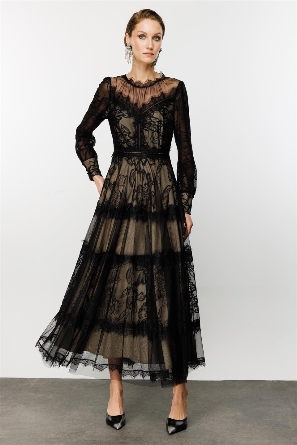 Dantel Detay Bej Astarlı Maxi Boy Elbise SİYAH