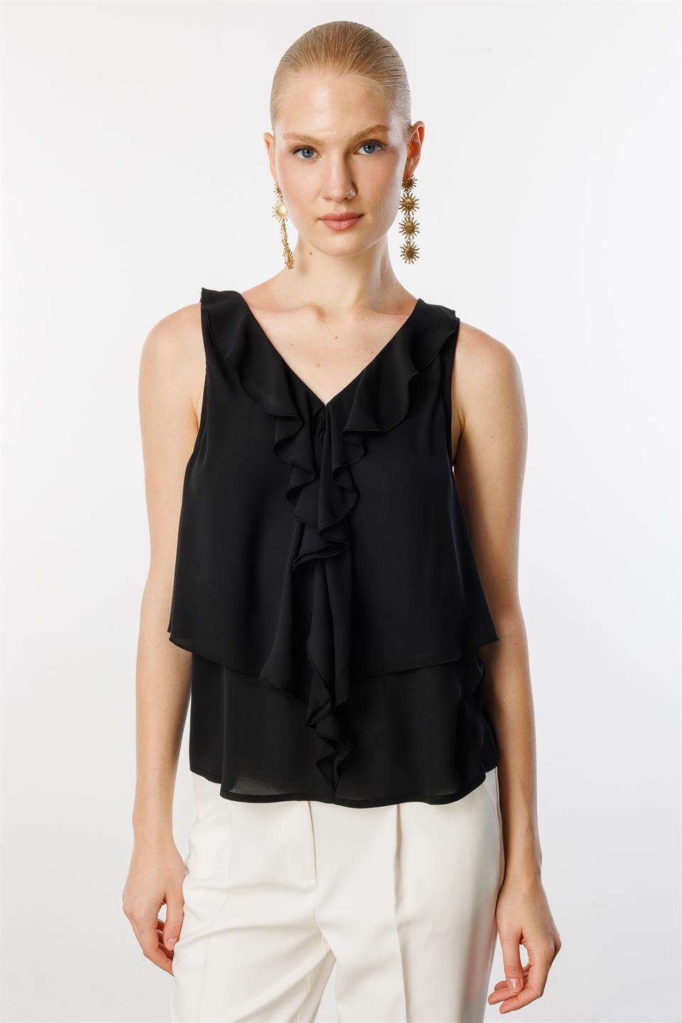 V Yaka Sırt Dekolteli Volanlı Bluz SİYAH