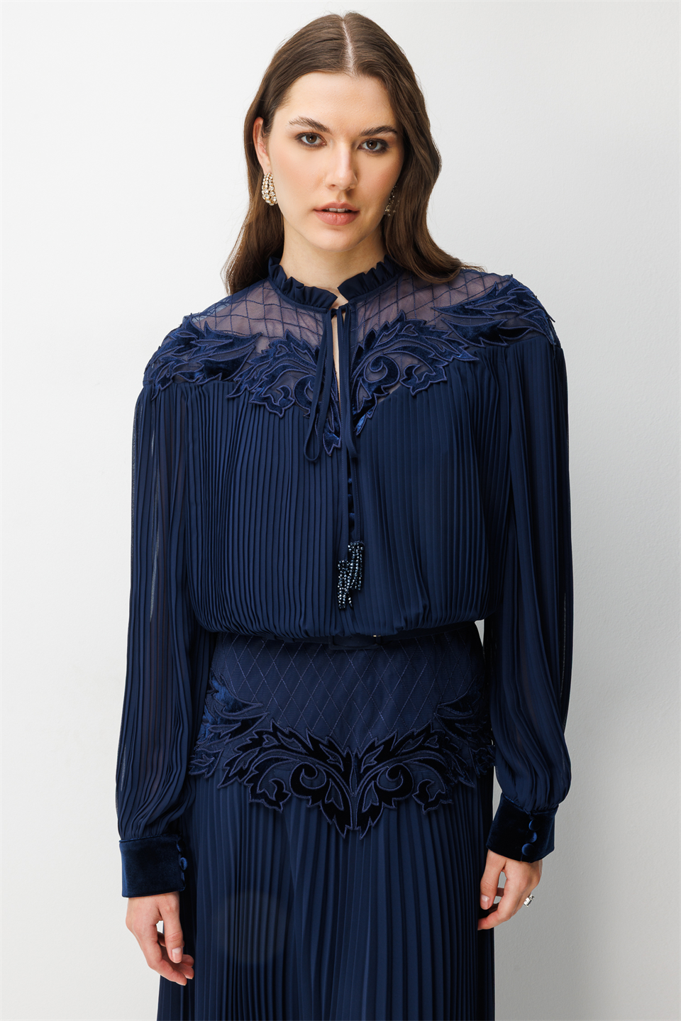 Yaka Bel Dantel İşleme Detay Maxi Boy Elbise LACİVERT