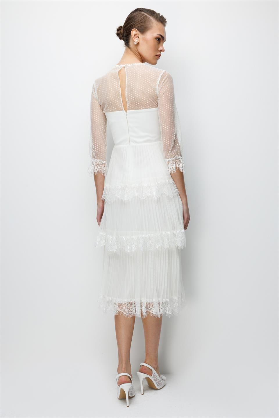 Yaka Birit Detaylı Tül Etek Elbise EKRU