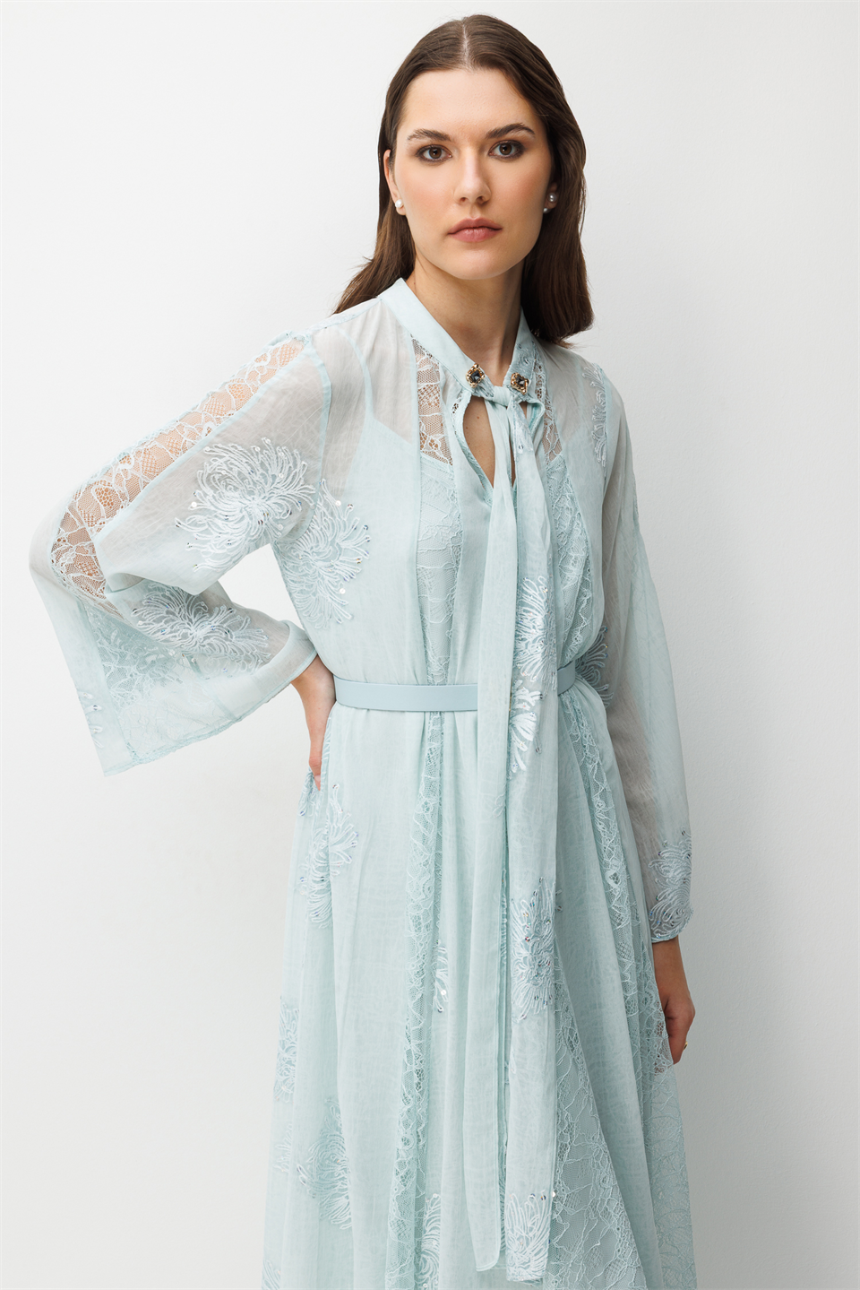 Yaka Şal Bağlama Detay Dantel Şeritli Maxi Boy Elbise MAVİ