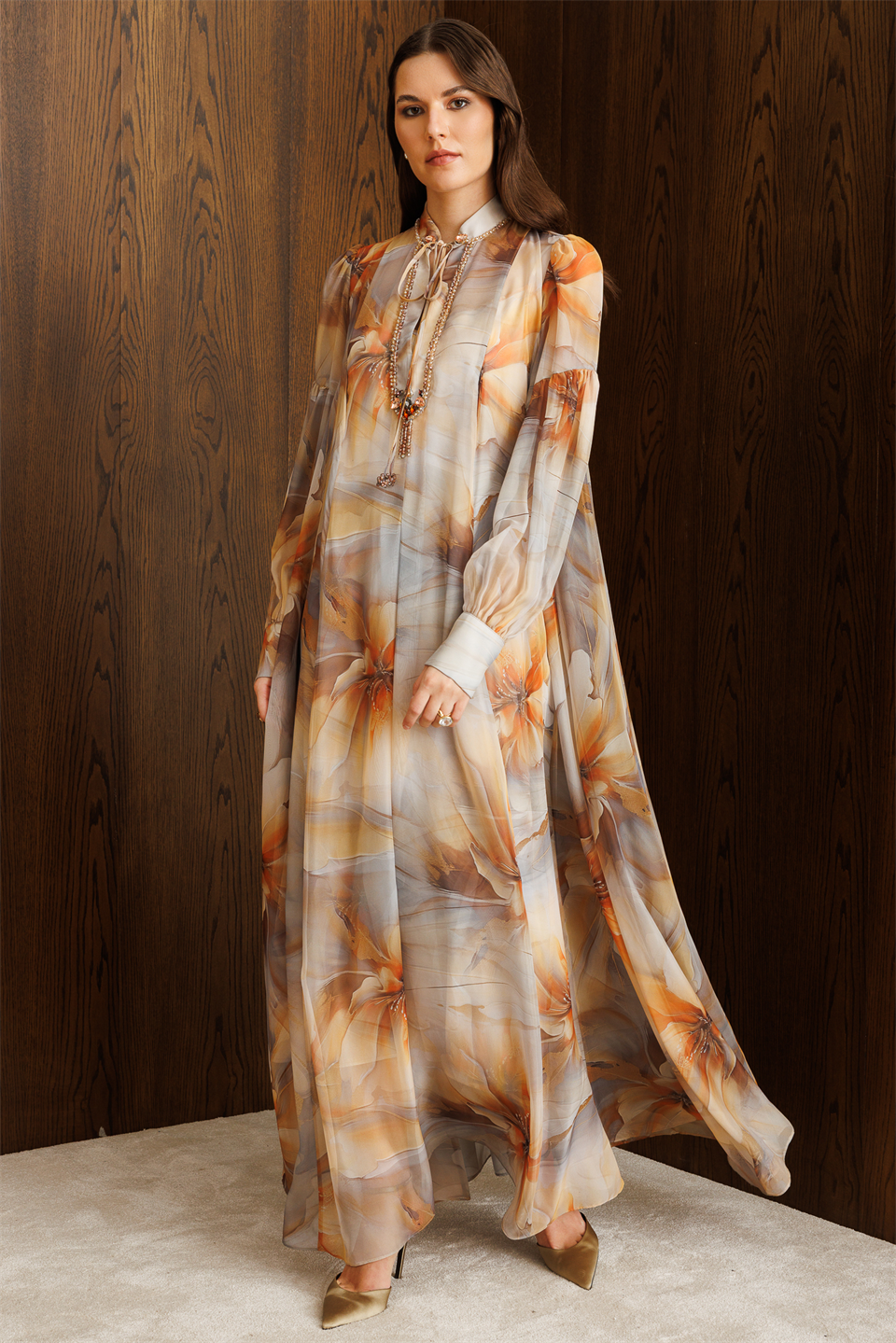 Yaka Taş İşlemeli Dijital Elbise CAMEL