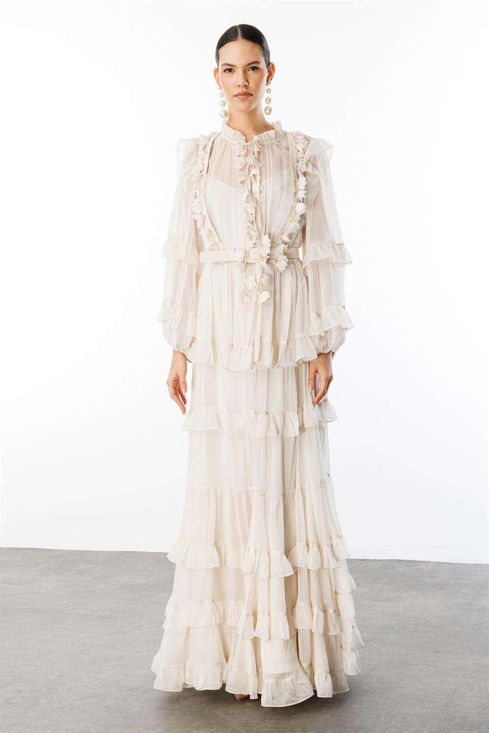 Yaka Volan Detaylı Maxi Boy Şifon Elbise EKRU