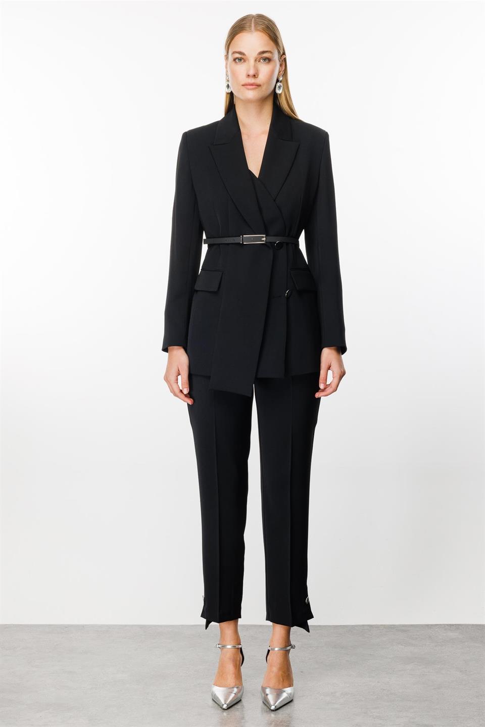 Yakası Çift Kat Belden Kemerli Ceket SİYAH