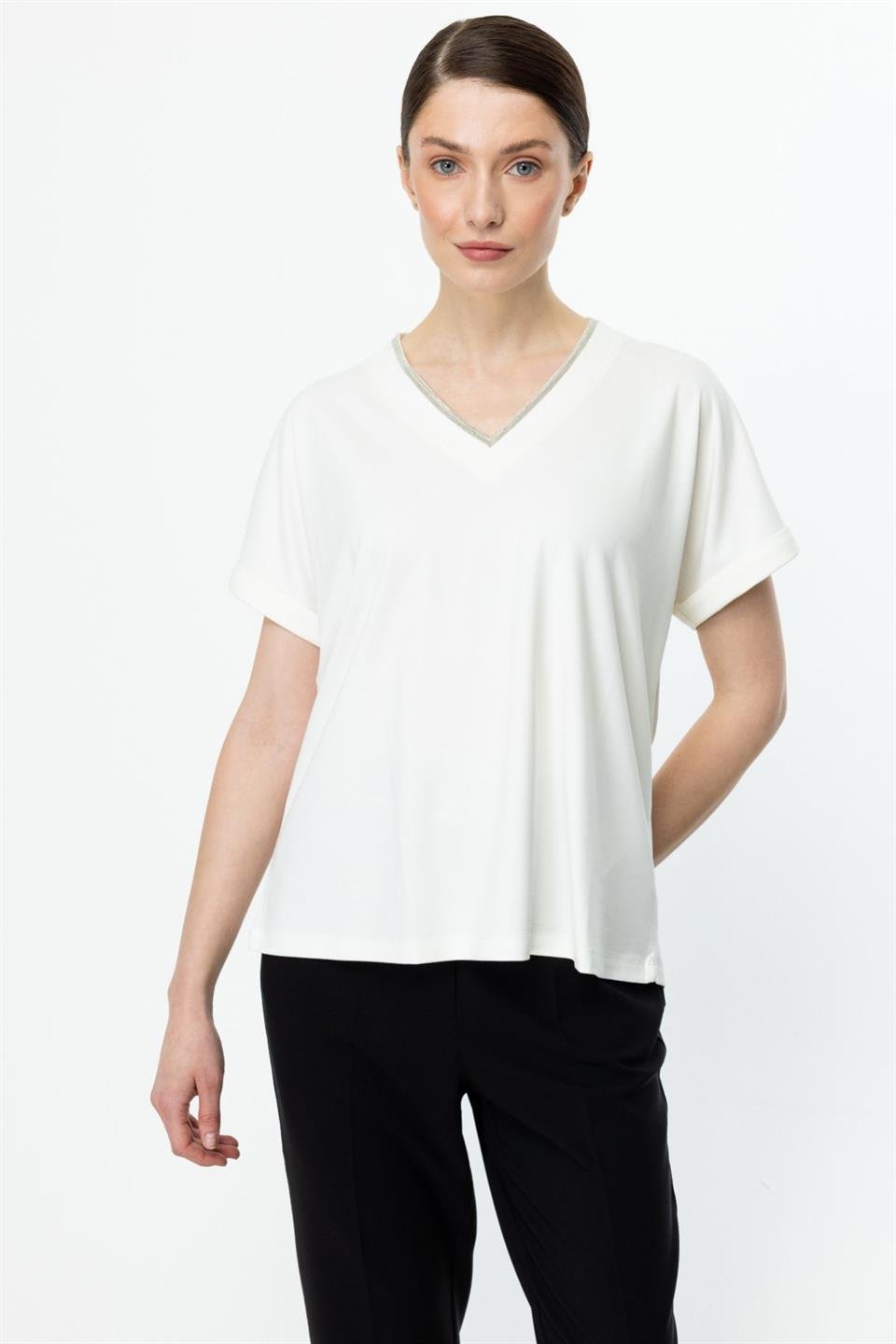 Yakası Ribanalı Kısa Kol Bluz EKRU