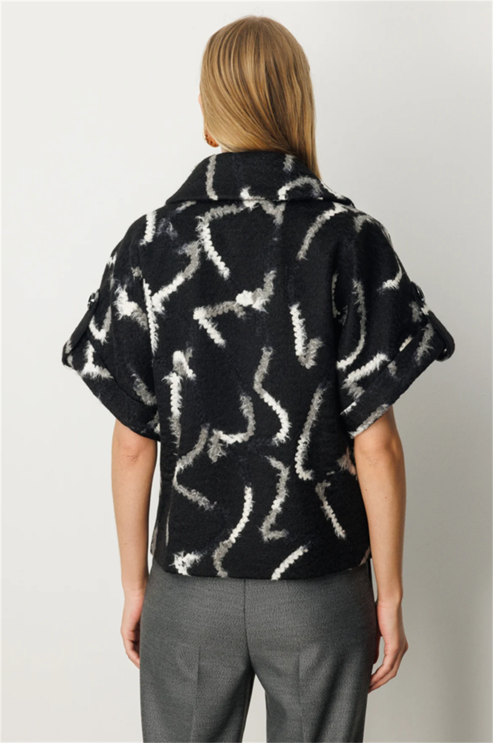 Yarasa Kol Desenli Mont SİYAH