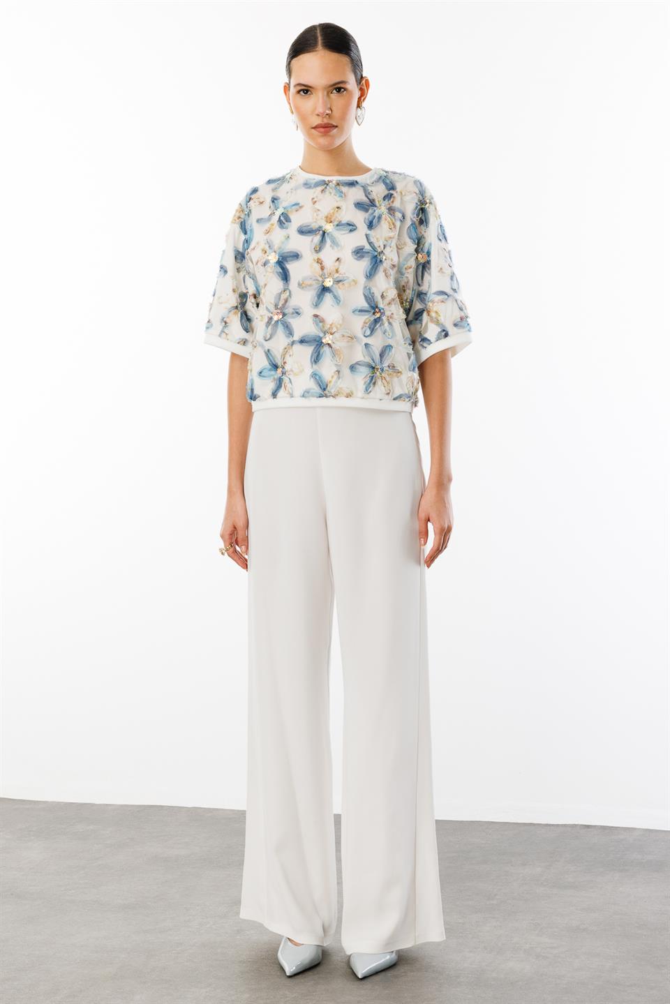 Yuvarlak  Yaka Oversize Pullu  Çiçekli Bluz DESENLİ