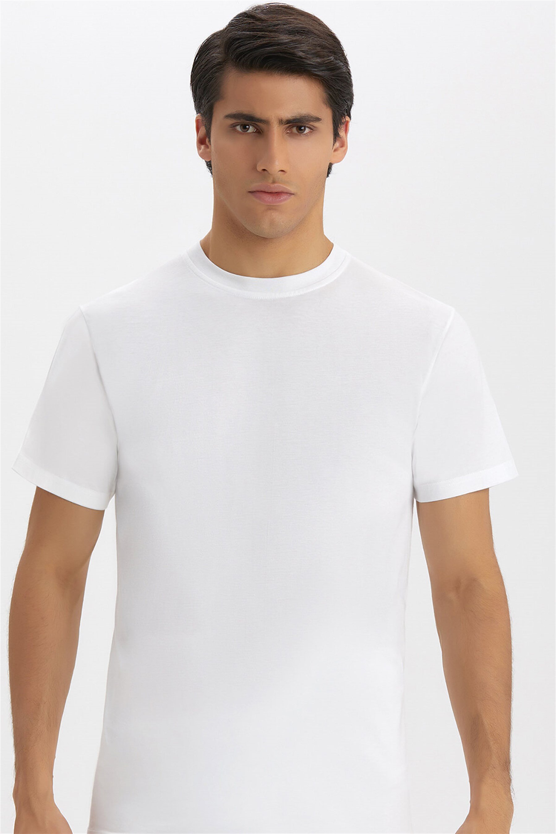 1004-01 Baykar 0 Yaka Tekli Ambalaj Beyaz