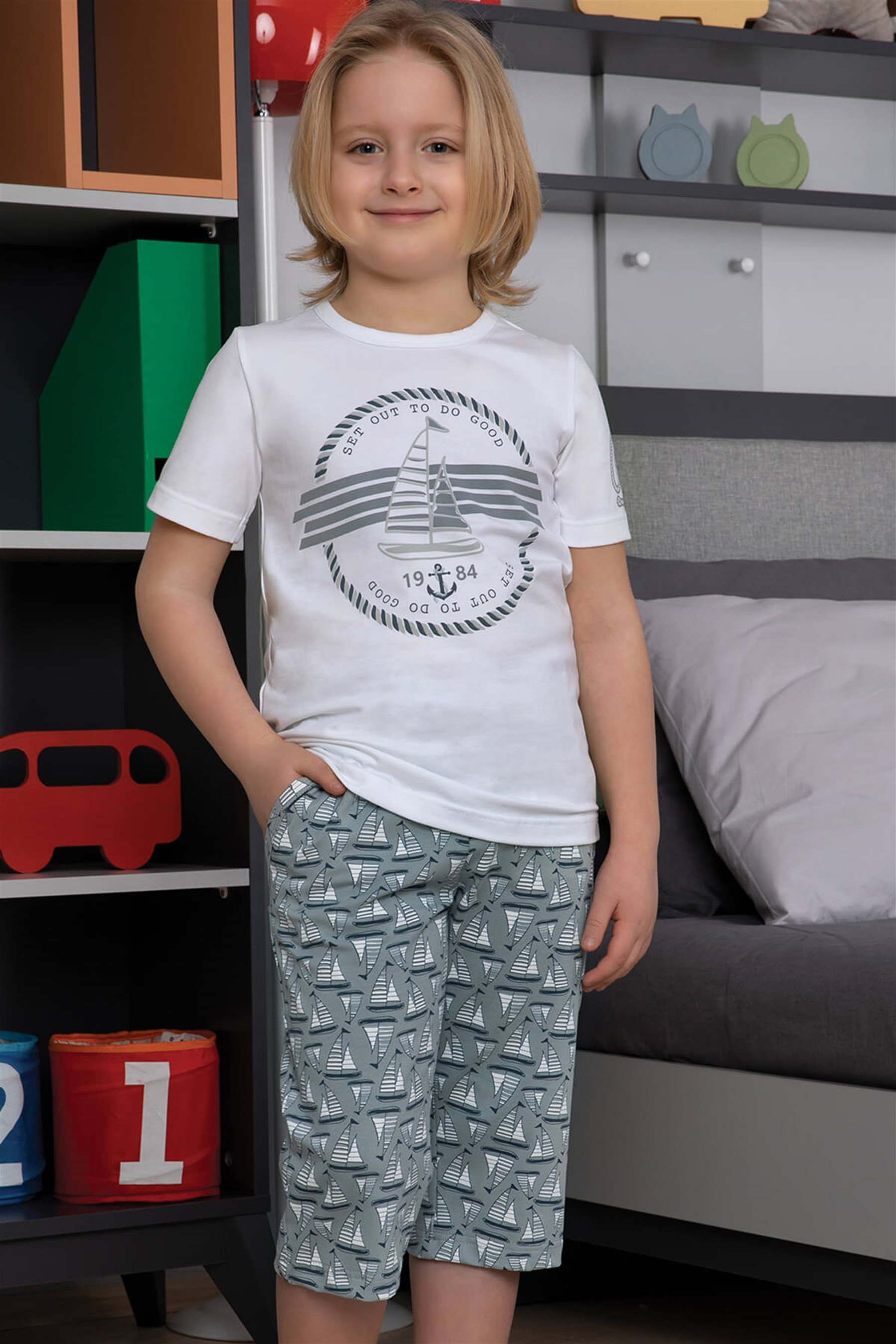 9767-511 Baykar Erkek Çocuk Kapri Takımı Beyaz