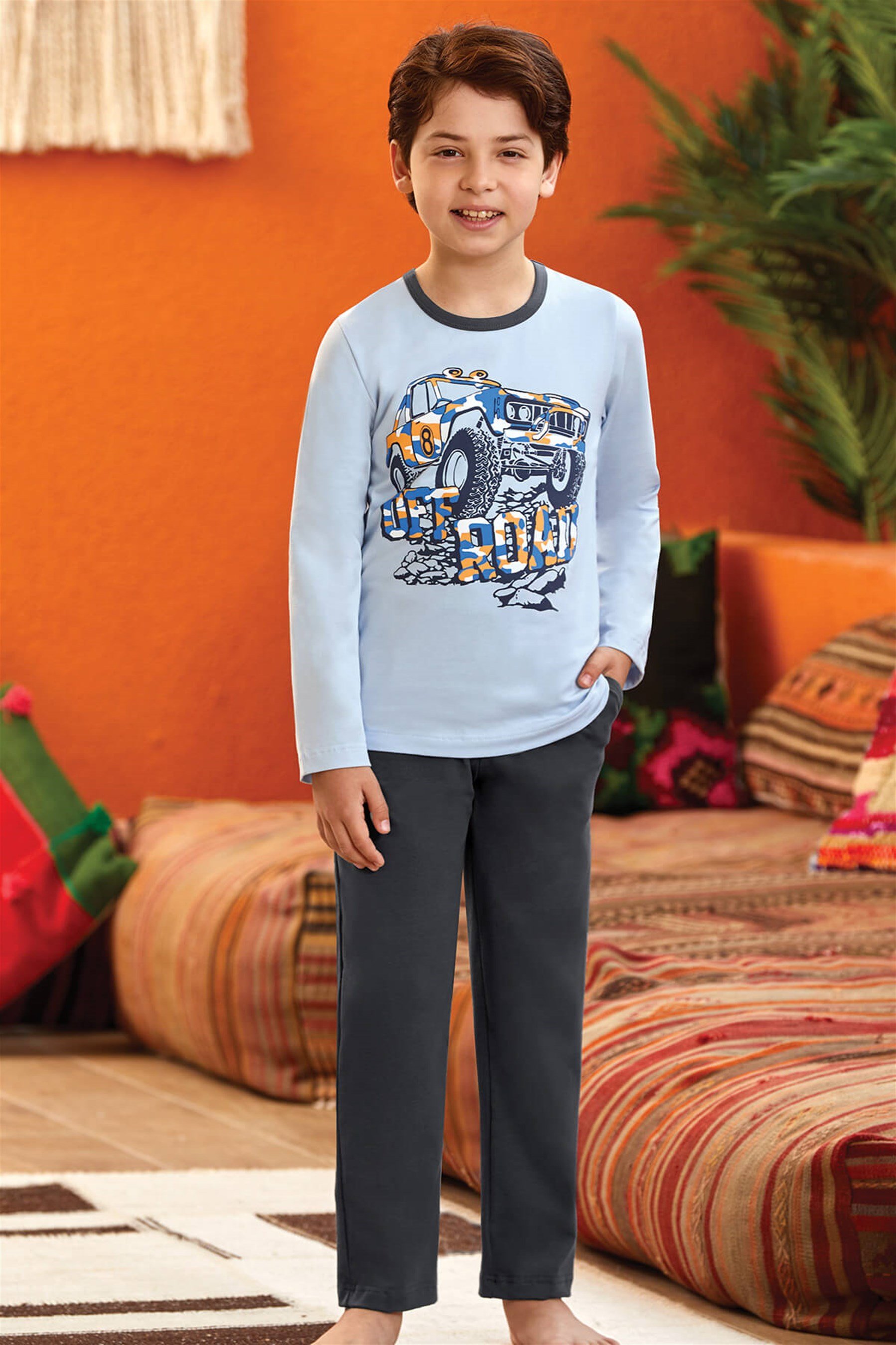 9795 Erkek Çocuk Pijama Takımı Mavi