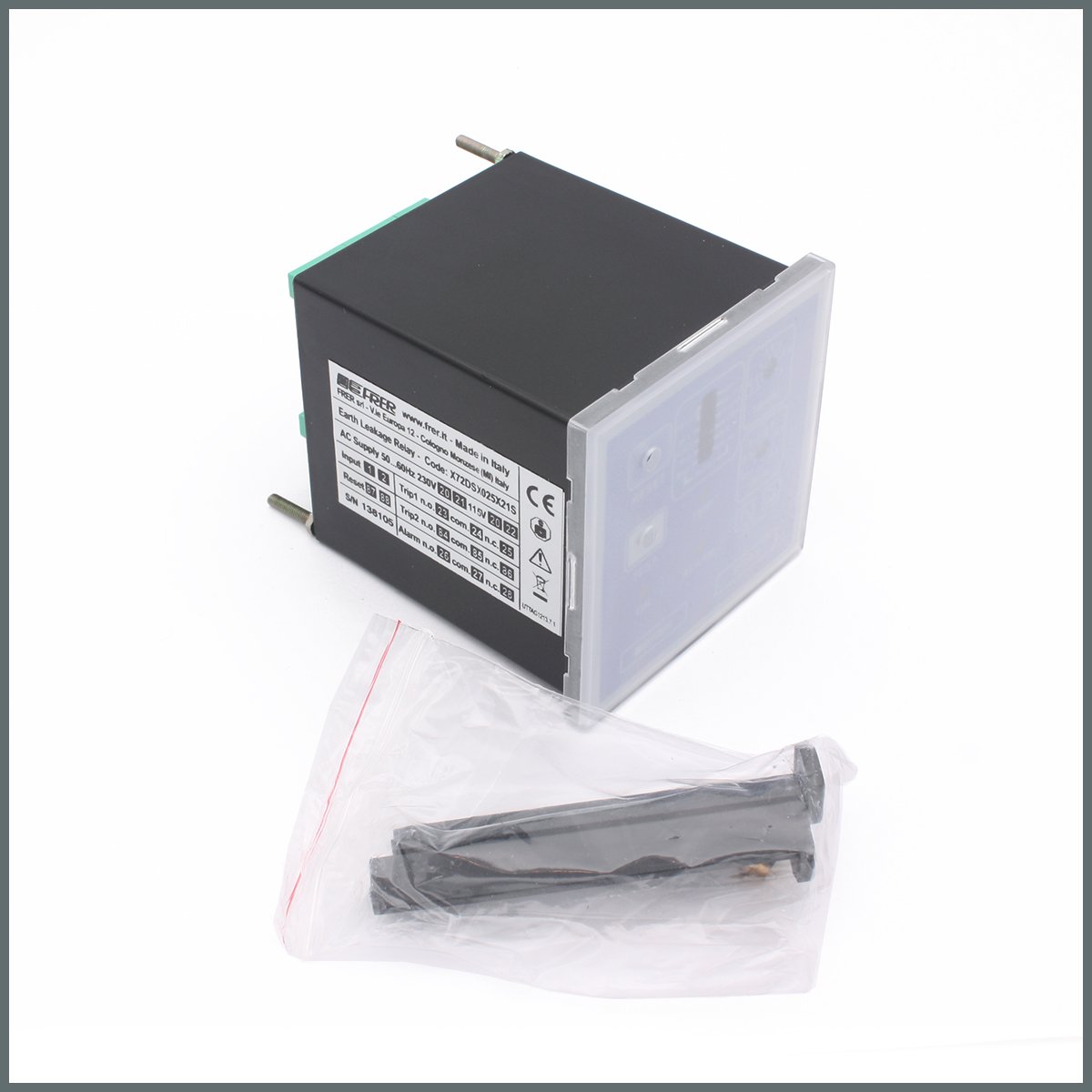 Frer T.K.A.K. Rölesi (A,AC Tipi) (Pano Tipi) 230VAC / 30mA--30A / 72x72mm. 