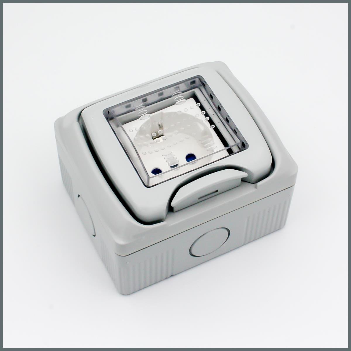 Palazzoli IP55 Su Geçirmez Sıva Üstü Dış ortam topraklı Priz