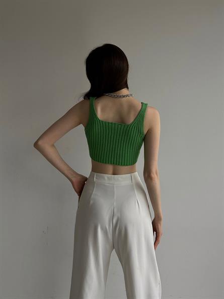 Asimetrik Bel Triko Crop Yeşil