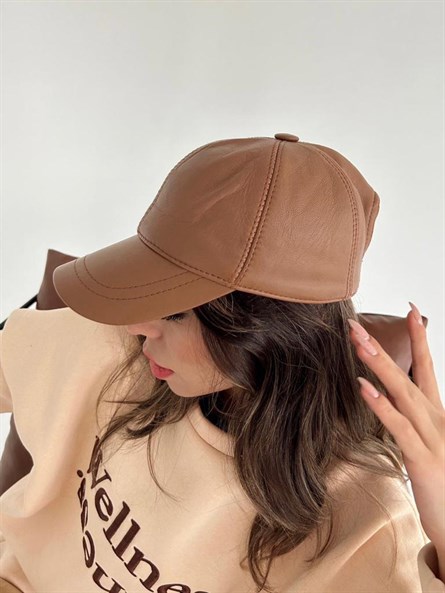 Leather hat mink