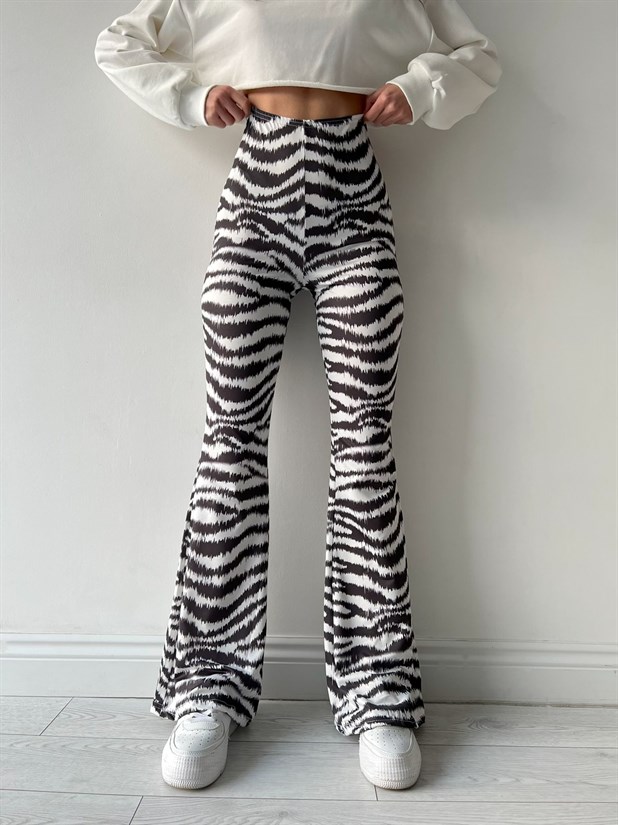 Zebra Desen İspanyol Paça Pantolon Siyah-Beyaz