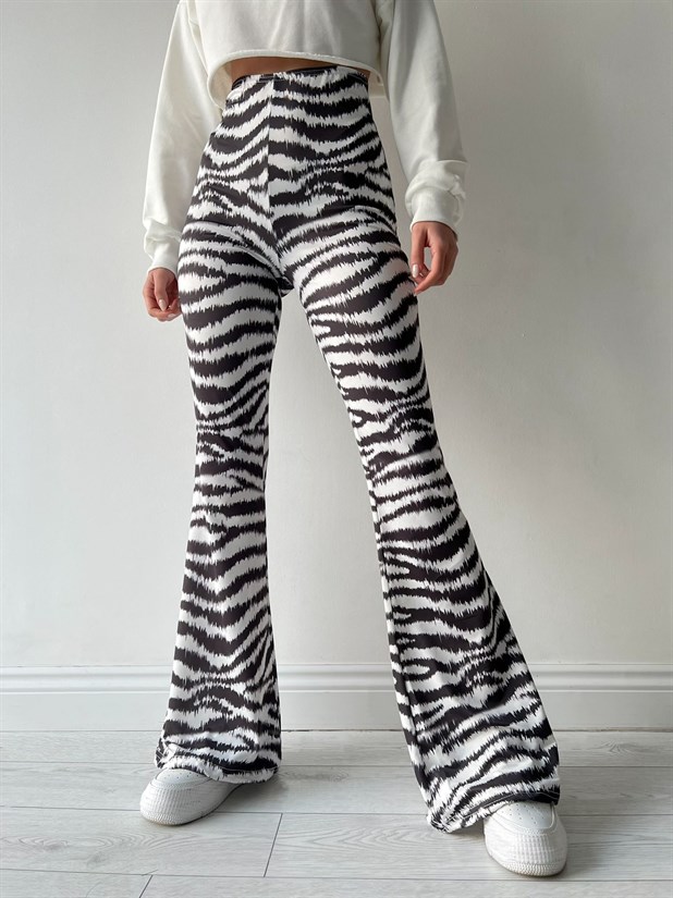 Zebra Desen İspanyol Paça Pantolon Siyah-Beyaz | Mydukkan