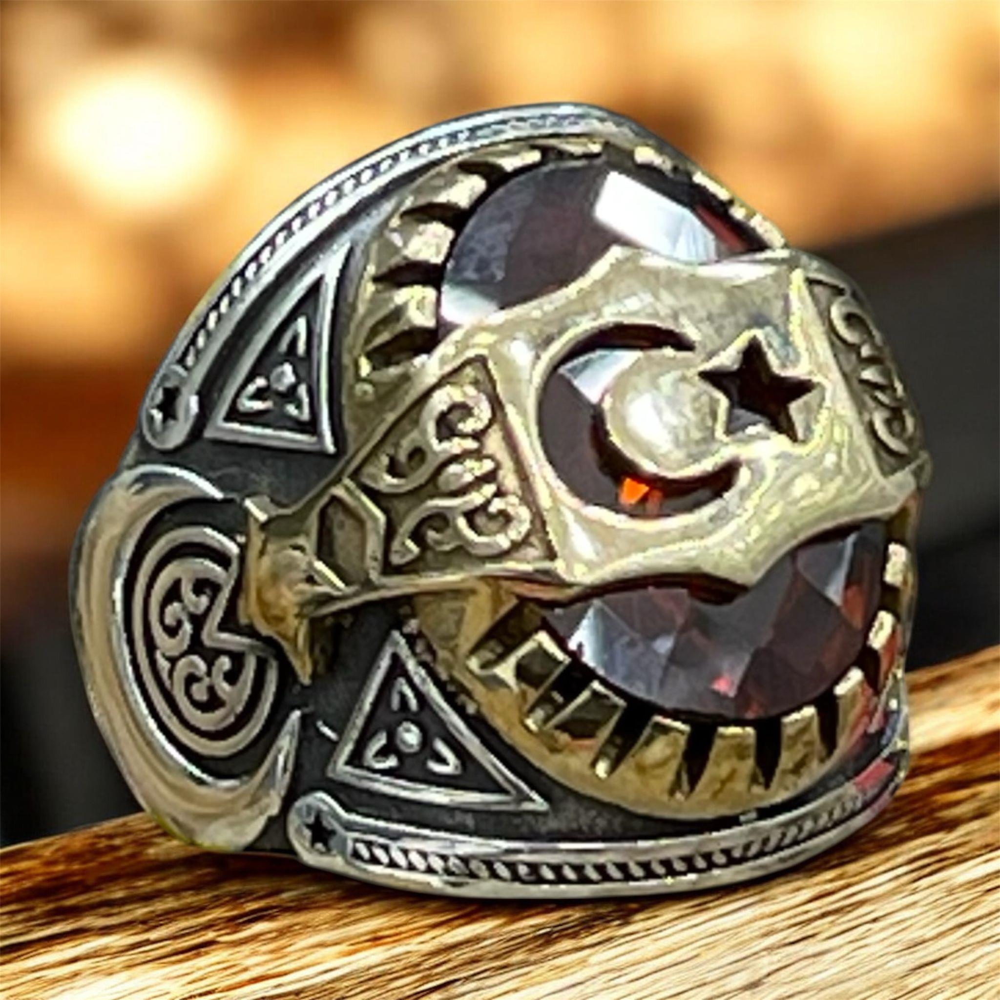 Kırmızı Oval Zikon Taşlı Kemerli Ay Yıldızlı Gümüş Erkek Yüzük 2