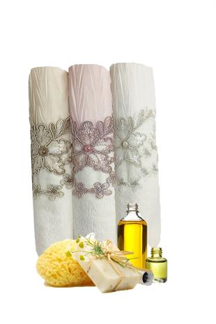 3 Lü Tül Dantel İşlemeli Boncuklu Havlu Seti 50X90 Cm