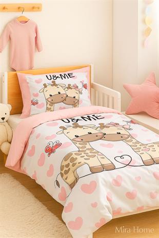 Yenidoğan Kız Bebek Nevresim Takımı 3D Pamuklu Zürafa