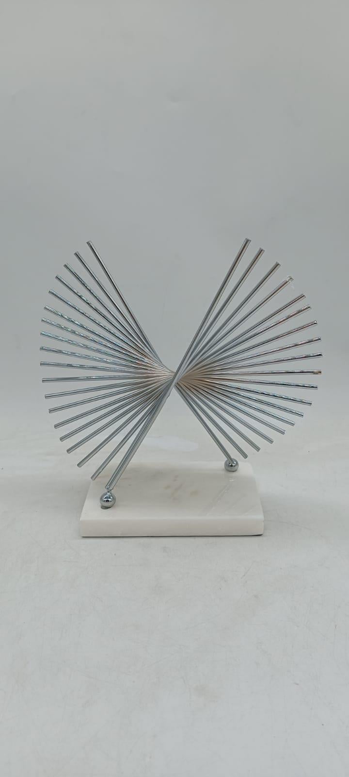 Crearthome Dekoratif Mermer Kaideli Küçük Boy Metal Kelebek Obje Gümüş SZR-DKF-082-G