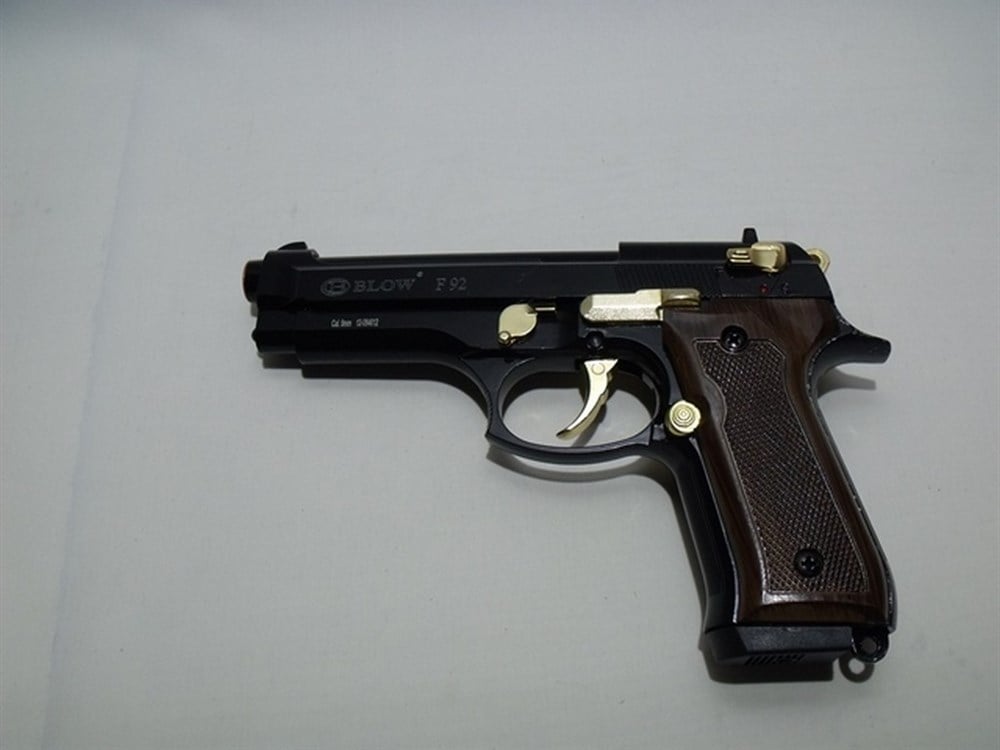 Blow F92 Siyah Altın işlemeli