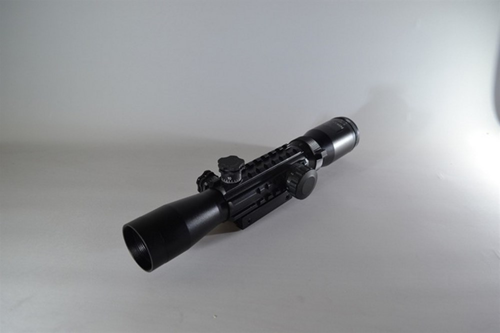 Nikula 3-9x32 Işıklı Taktik raylı Tüfek Dürbünü