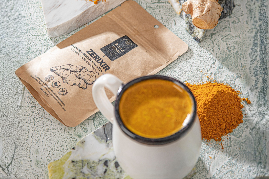 Altın Süt Karışımını Kullanmanın 10 Yaratıcı Yolu: Kış Mutfağında Sıcak, Baharatlı Tarifler