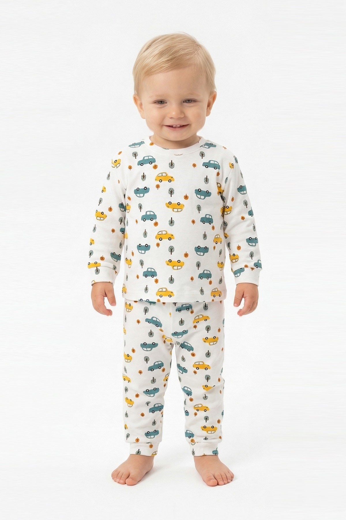 Erkek Bebek Araba ve Ağaç Desenli %100 Pamuk Reaktif Boyama İnterlok Kumaş Uzun Kollu Pijama Takımı