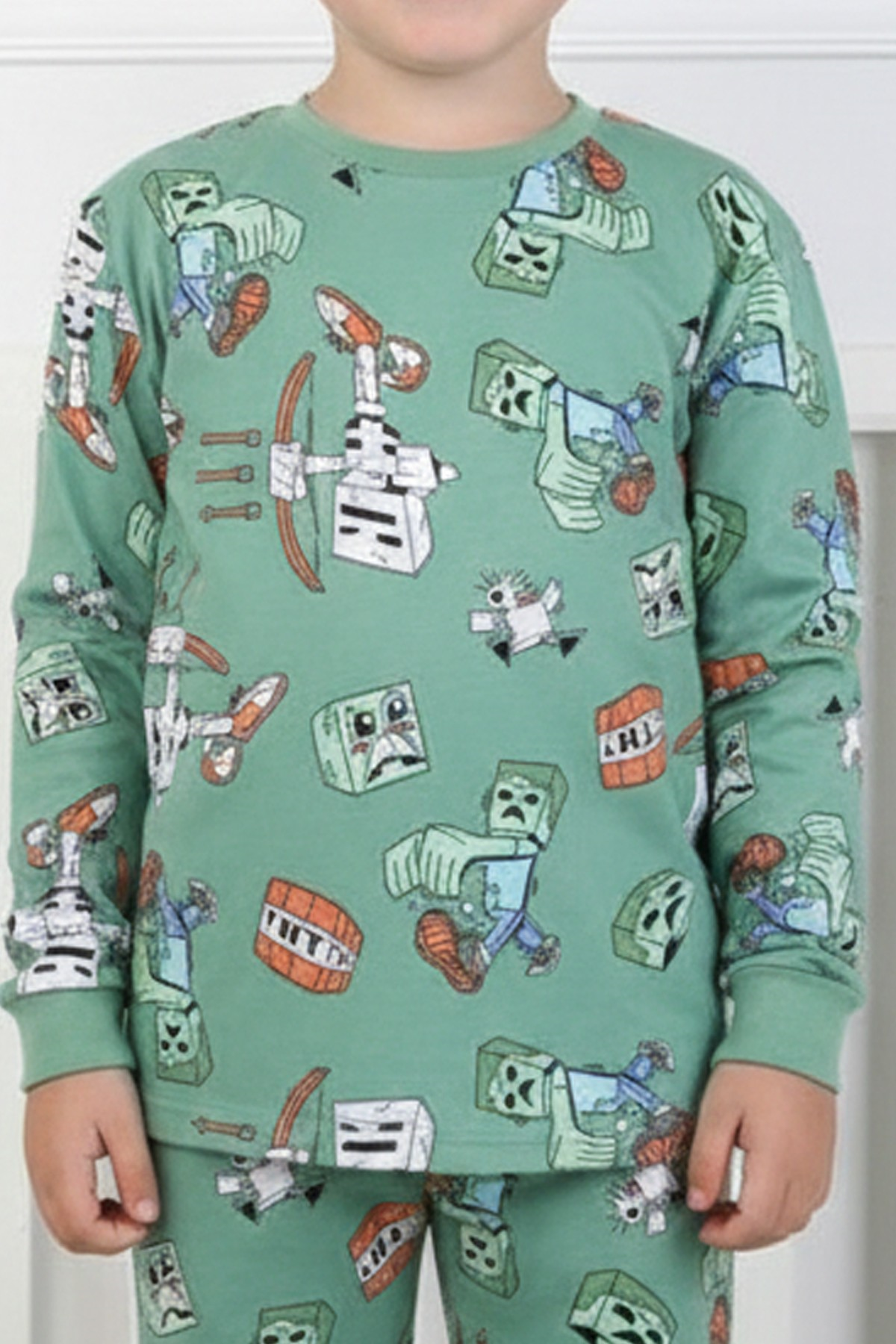 Erkek Çocuk Desenli %100 Pamuk Reaktif Boyalı İnterlok Kumaş Uzun Kollu Pijama Takımı