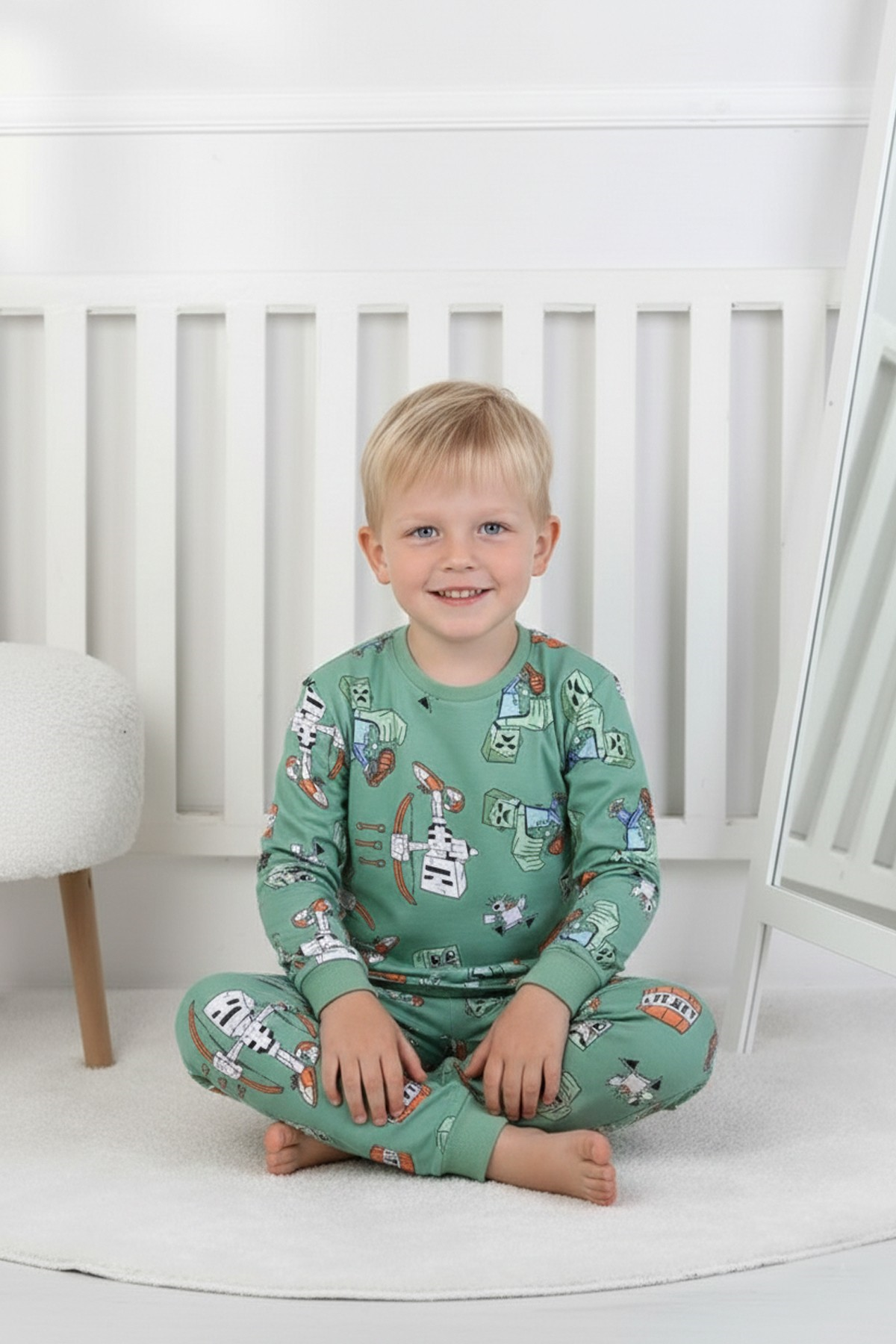 Erkek Çocuk Desenli %100 Pamuk Reaktif Boyalı İnterlok Kumaş Uzun Kollu Pijama Takımı