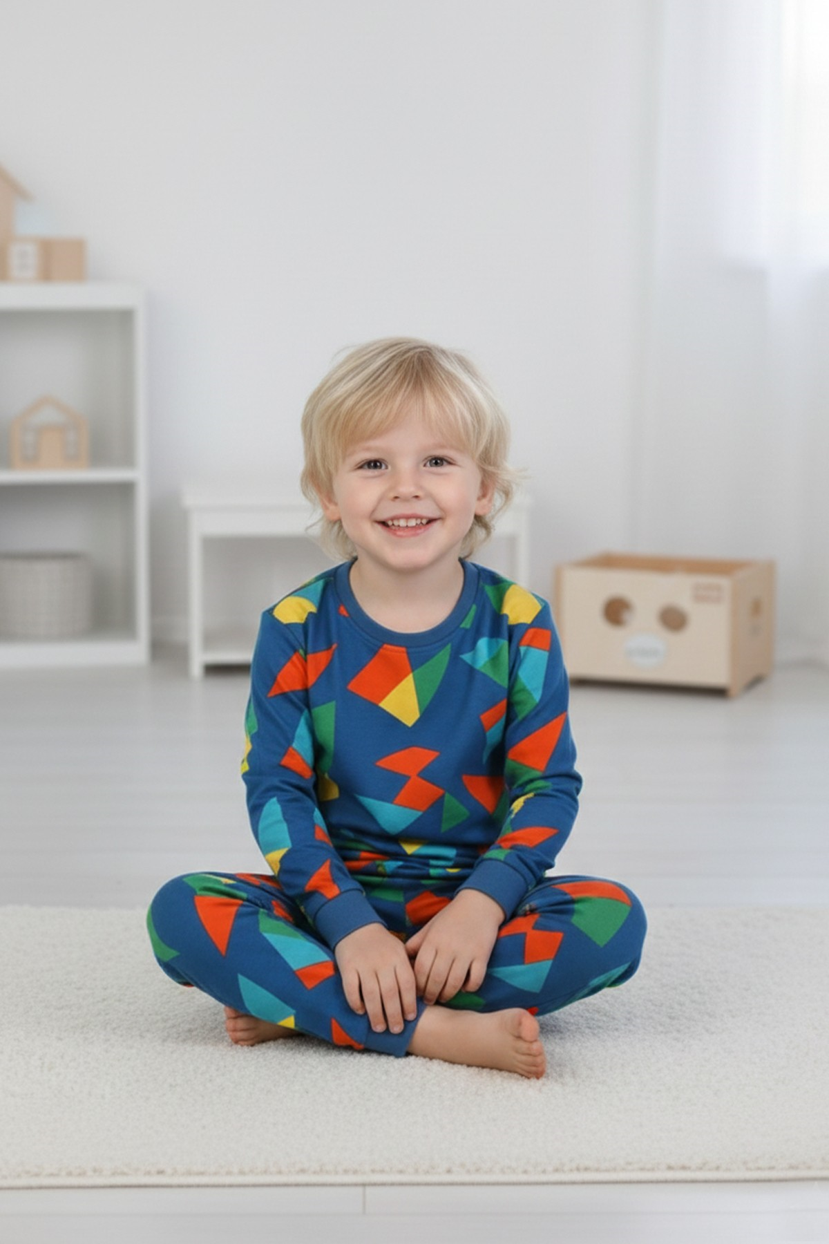 Erkek Çocuk Geometrik Desen %100 Pamuk Reaktif Boyalı Süprem Kumaş Uzun Kollu Pijama Takımı