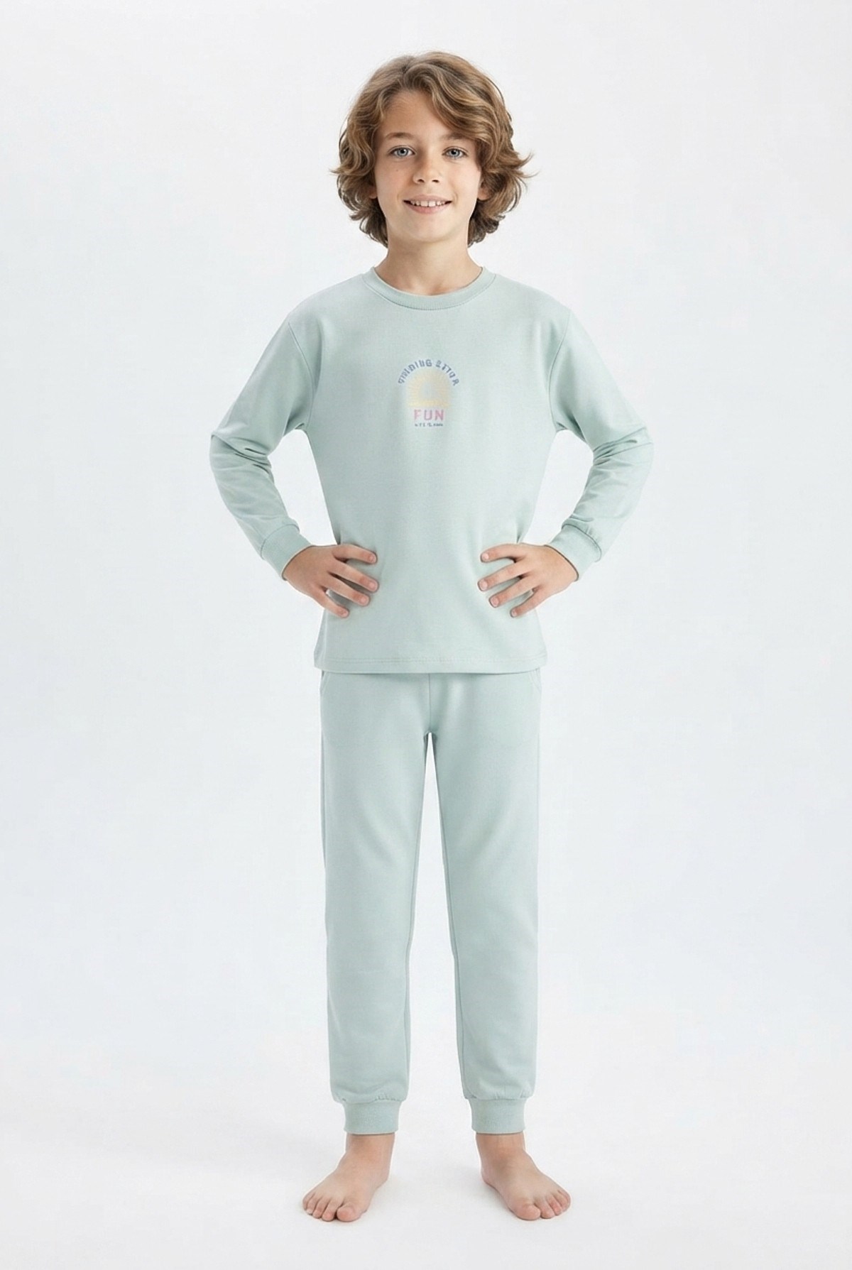 Erkek Çocuk Mavi Yıldız Baskılı %100 Pamuk Süprem Kumaş Düz Uzun Kollu Pijama Takımı