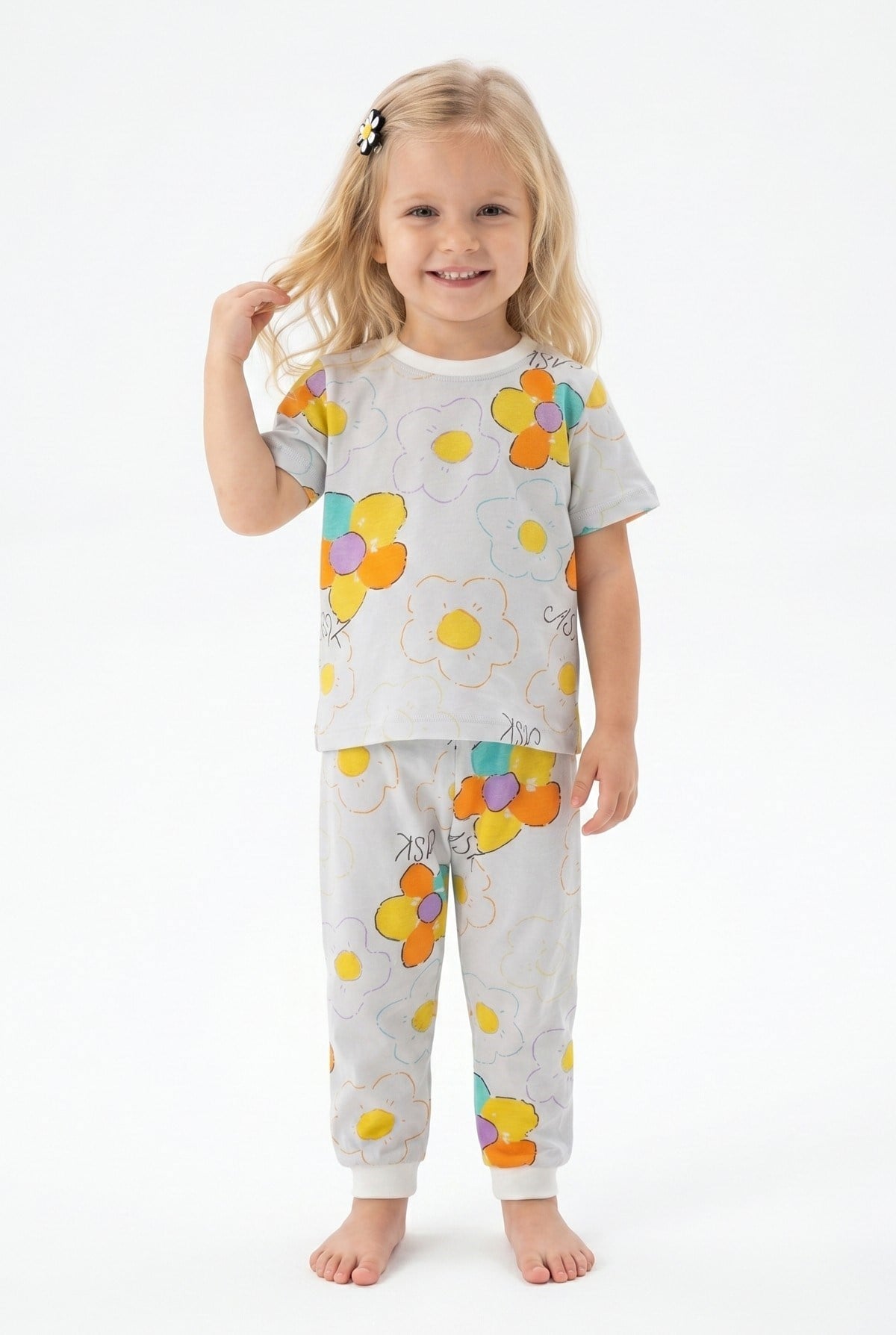 Kız Bebek Renkli Papatya Çiçek Desenli %100 Pamuk Süprem Kumaş Kısa Kollu Pijama Takımı