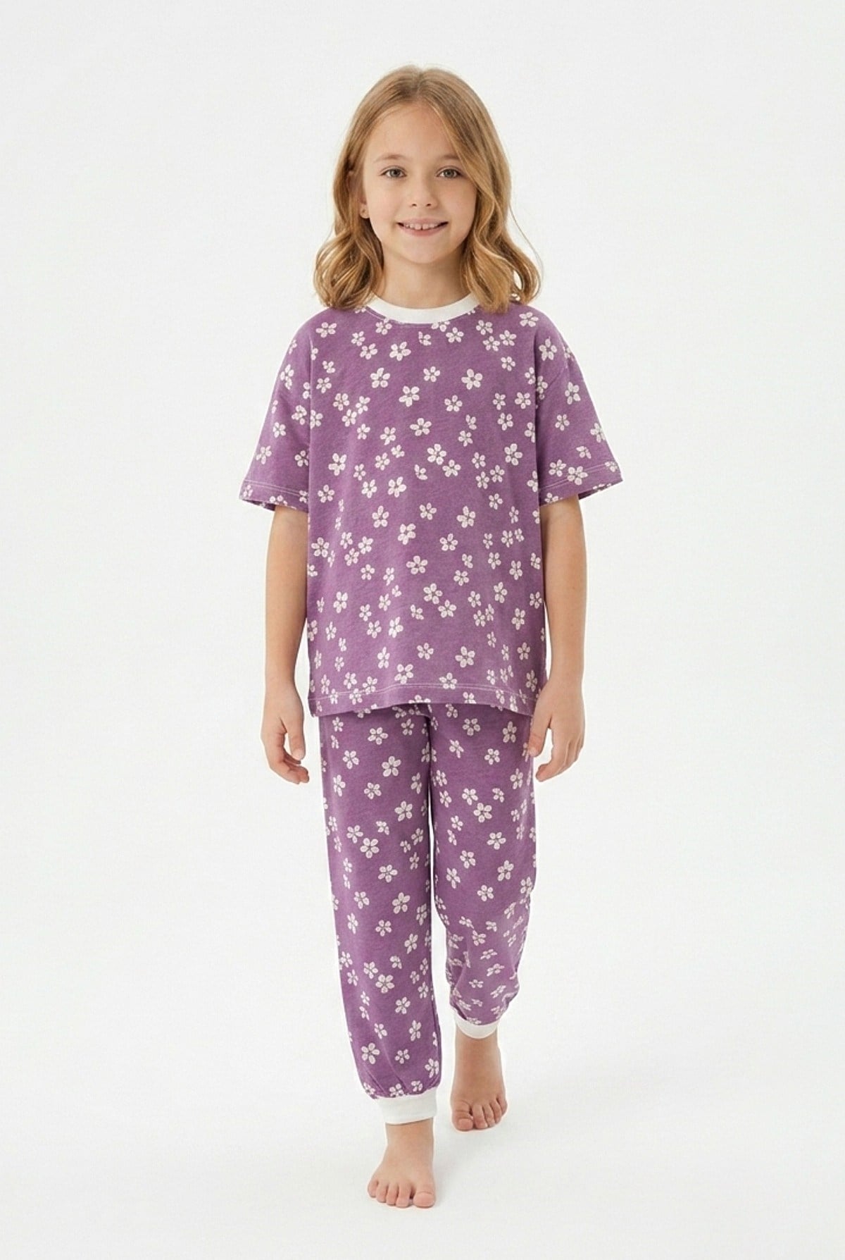 Kız Çocuk Çiçek Desenli %100 Pamuk Süprem Penye Kumaş Kısa Kollu Pijama Takımı