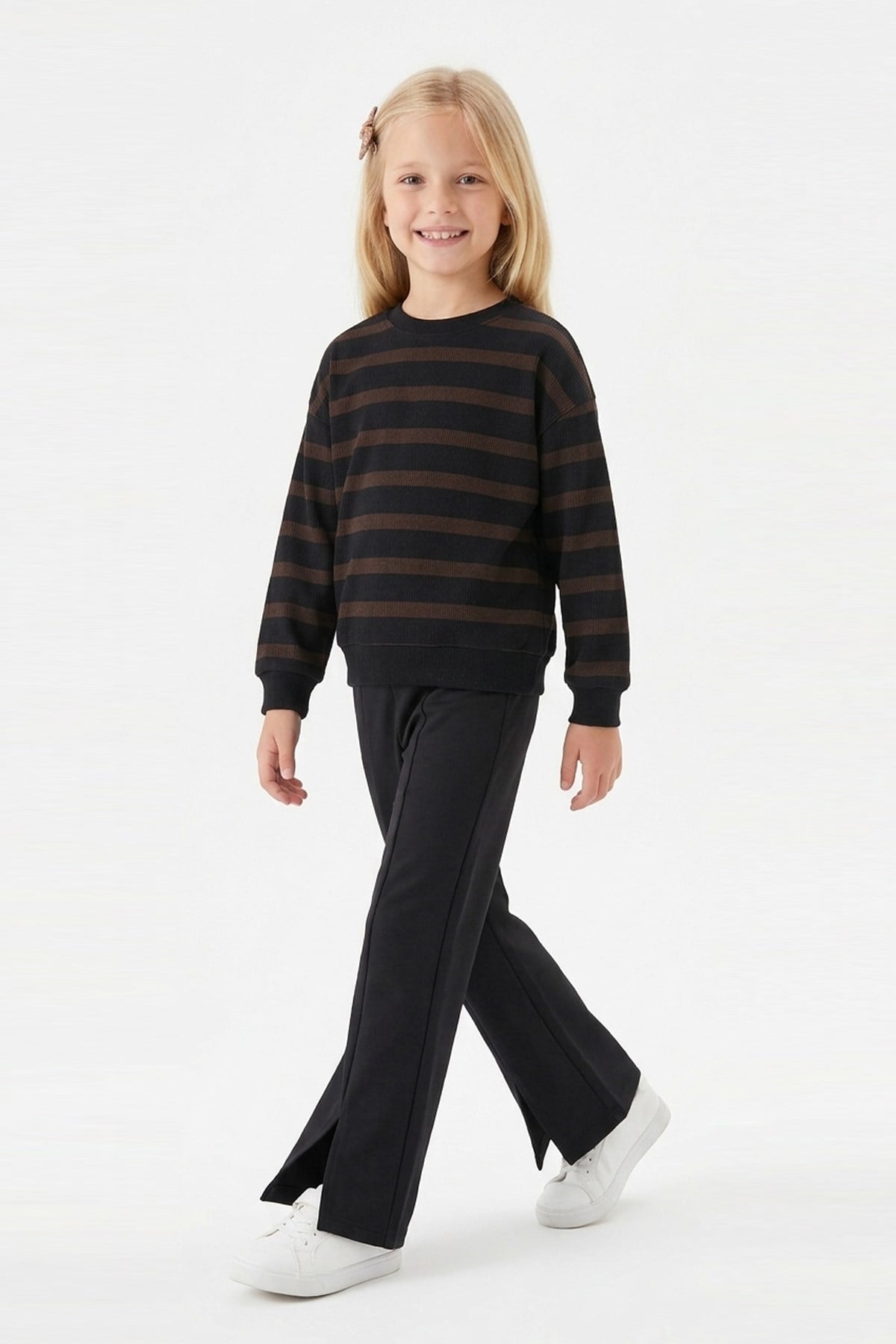 Kız Çocuk İki İplik Çizgili Sweatshirt ve İspanyol Paça Pantolon Takımı